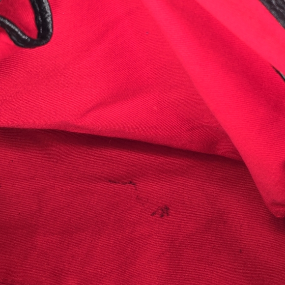 Dooney & Bourke Large Pebble Grain Logo Lock Hobo Bag in Black Leather - Picture 14 of 14